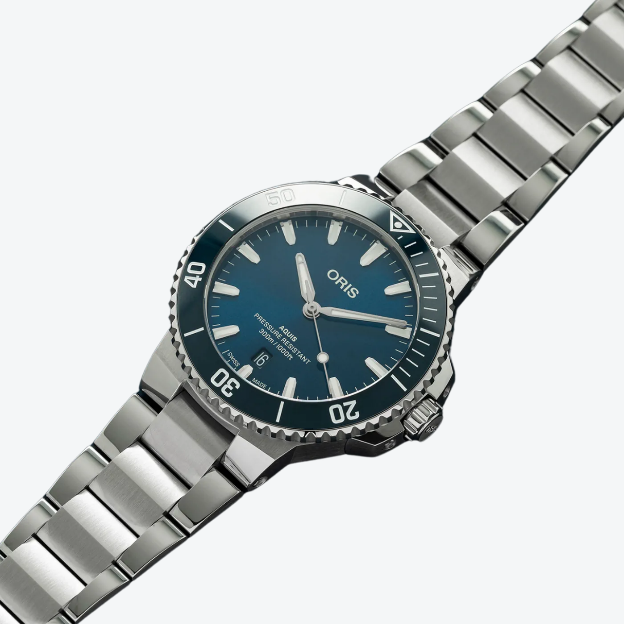 Oris Aquis Date 43.5mm