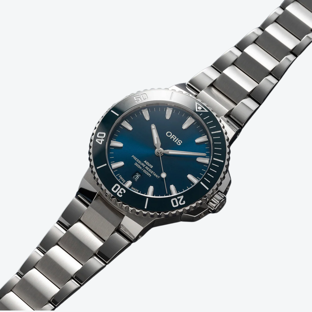 Oris Aquis Date 43.5mm