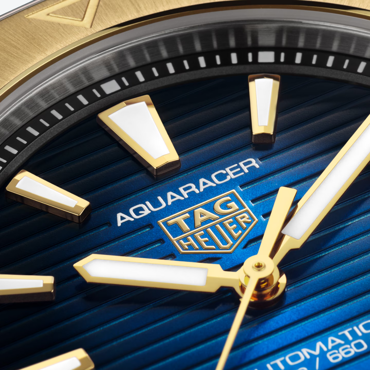 TAG Heuer Aquaracer Professional 200 Date
