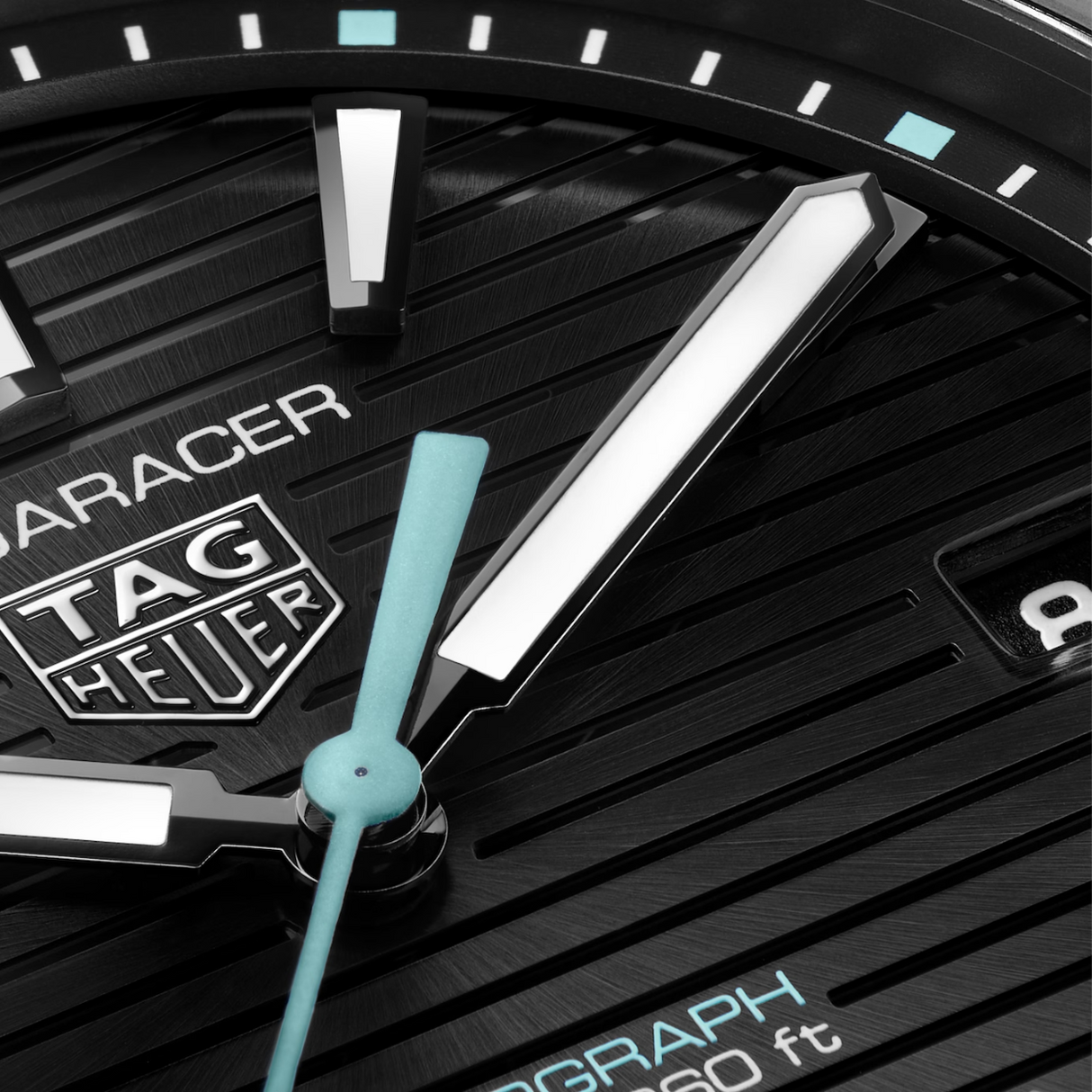TAG Heuer Aquaracer Professional 200 Solargraph