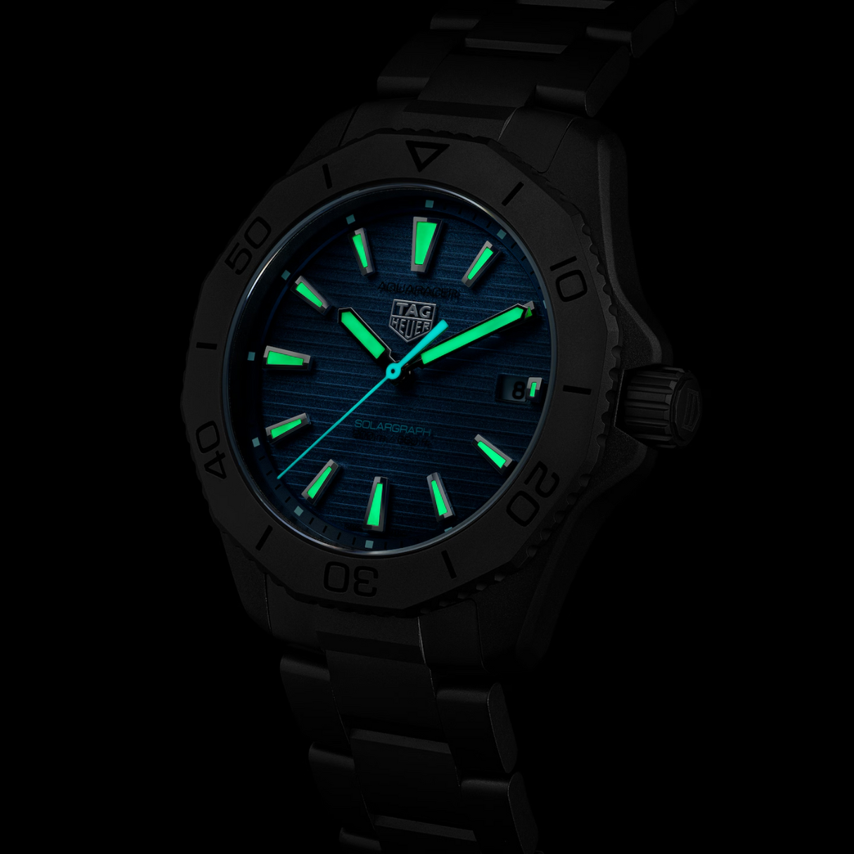 TAG Heuer Aquaracer Professional 200 Solargraph 40mm