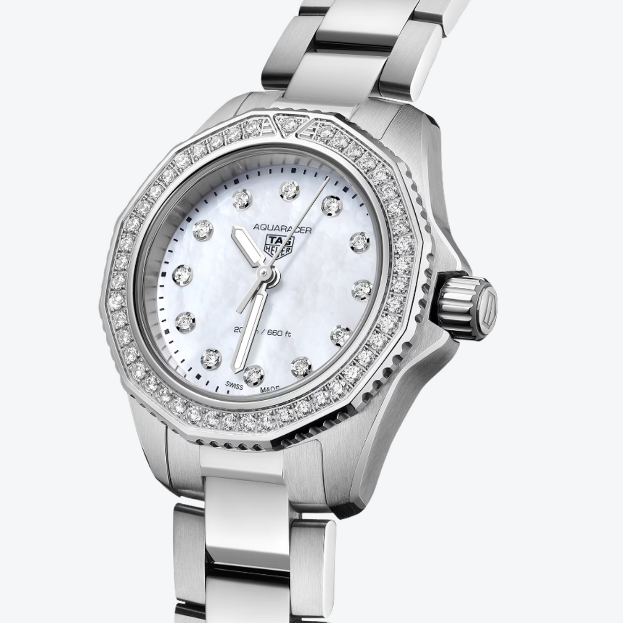 TAG Heuer Aquaracer Professional 200 – 30mm