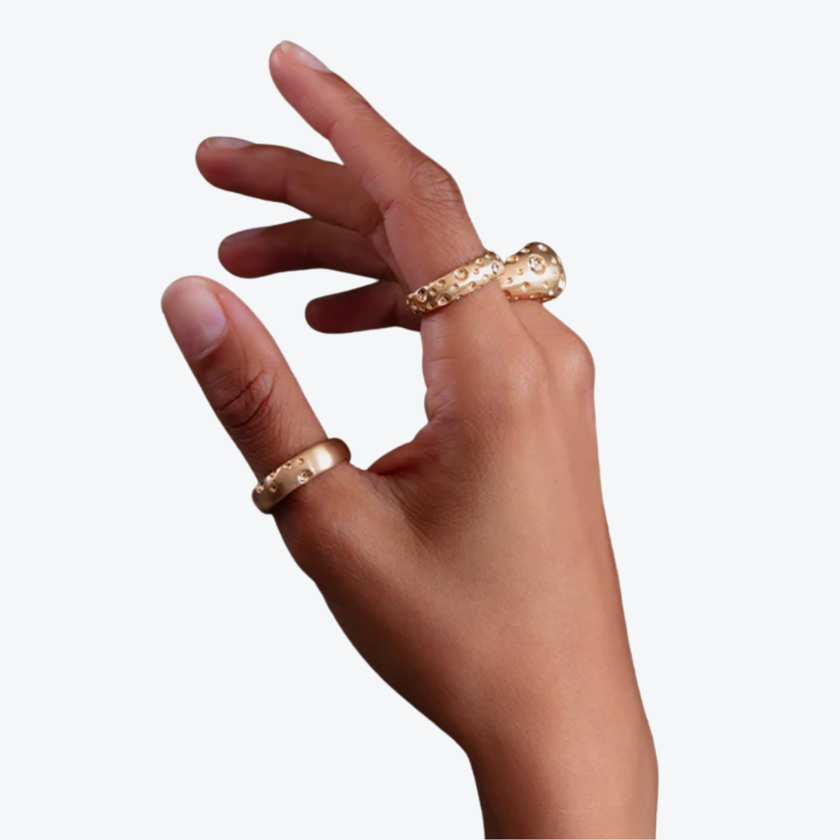 Van Gelder Jodha Bai Spirit scattered tapered ring