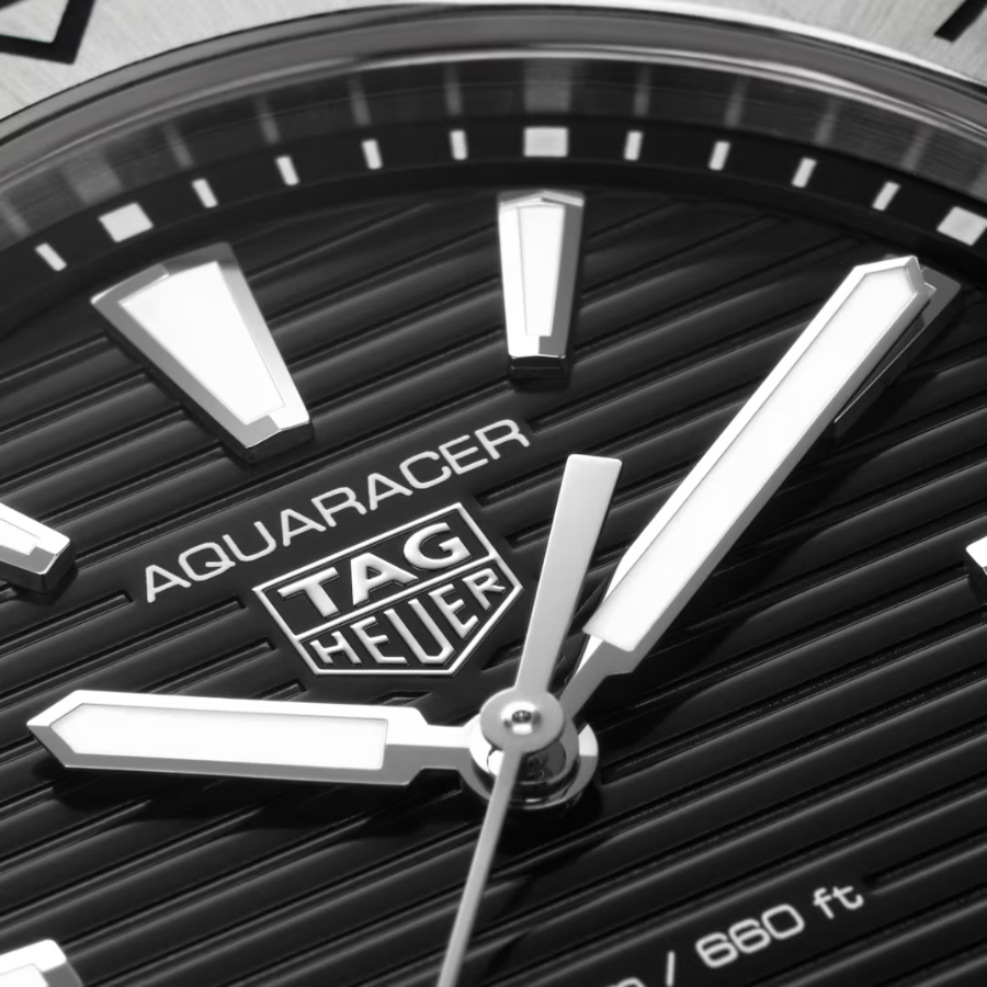 TAG Heuer Aquaracer Professional 200