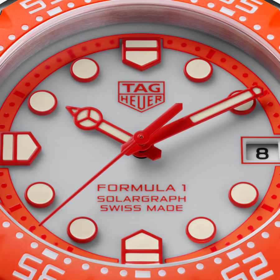 TAG Heuer Formula 1 Solargraph 38mm