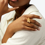 Ole Lynggaard Wild Rose ring