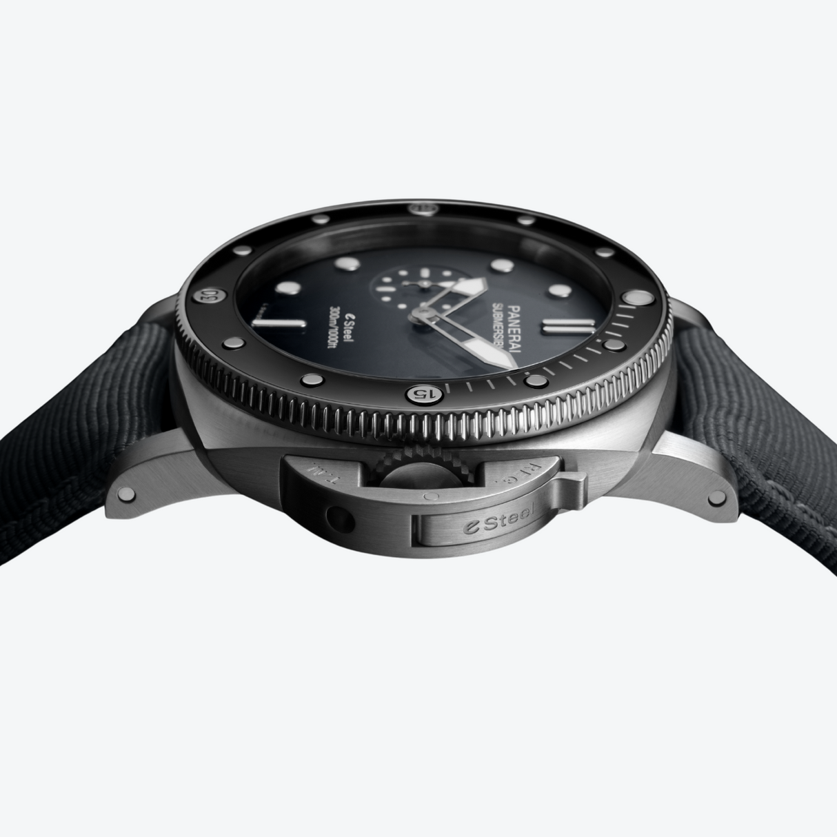 Panerai Submersible QuarantaQuattro Grigio Roccia 44mm
