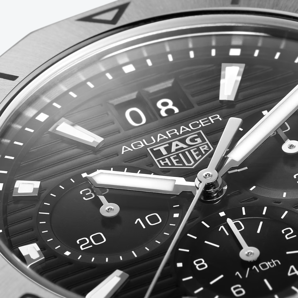 TAG Heuer Aquaracer Professional 200 Chronograph