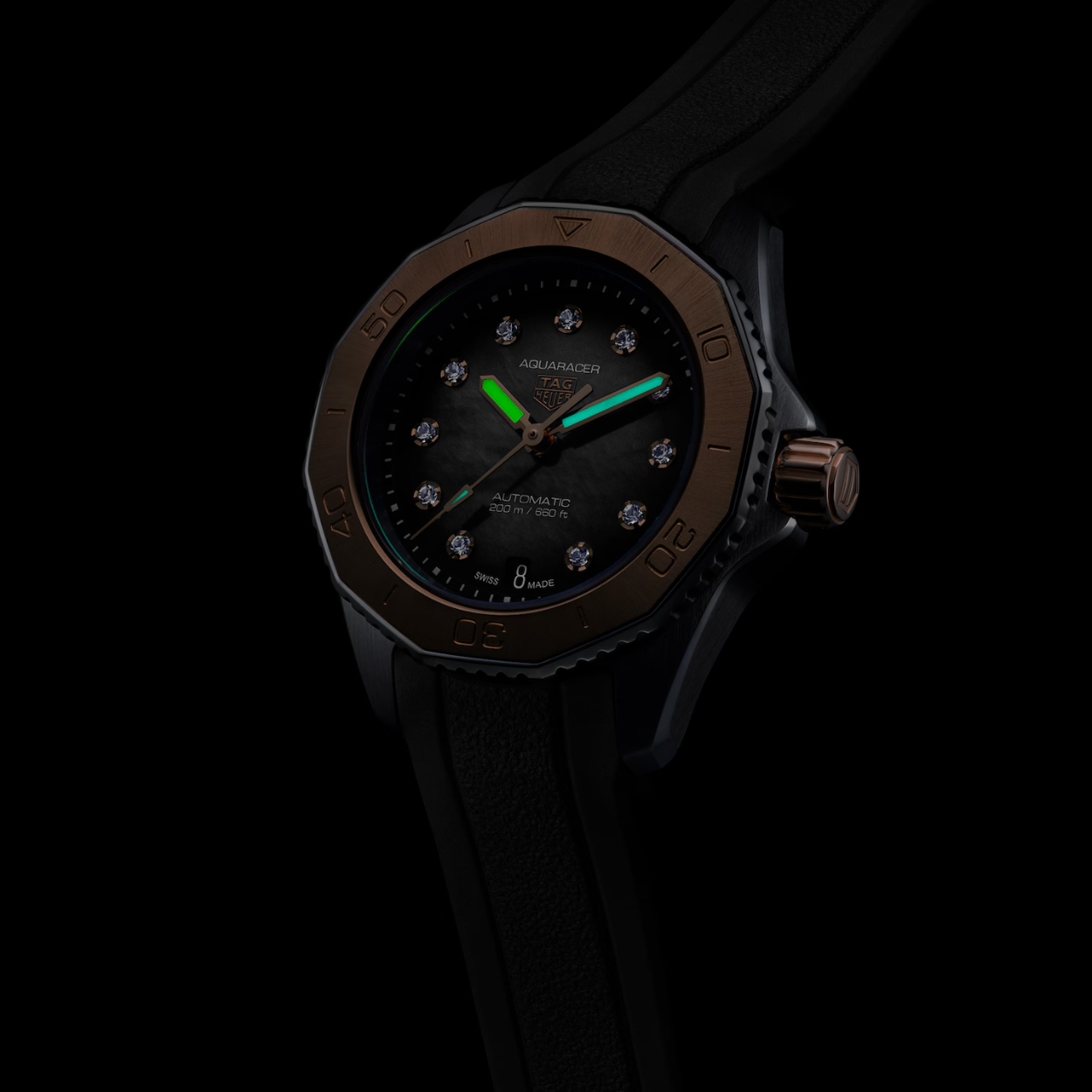 TAG Heuer Aquaracer Professional 200 Date