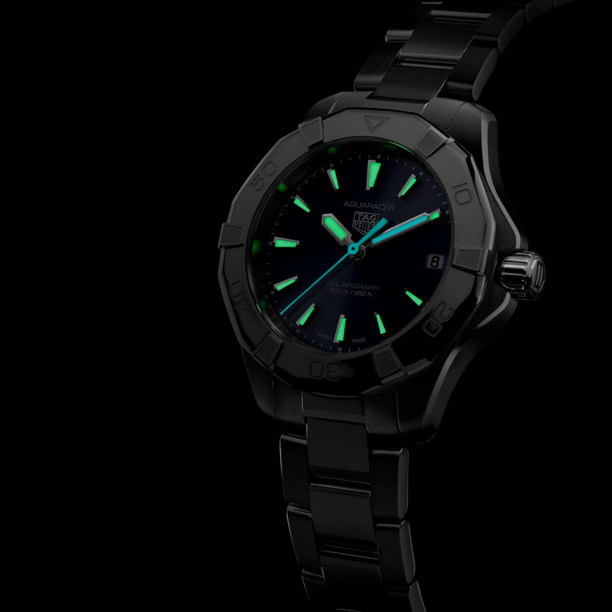 TAG Heuer Aquaracer Professional 200 Solargraph