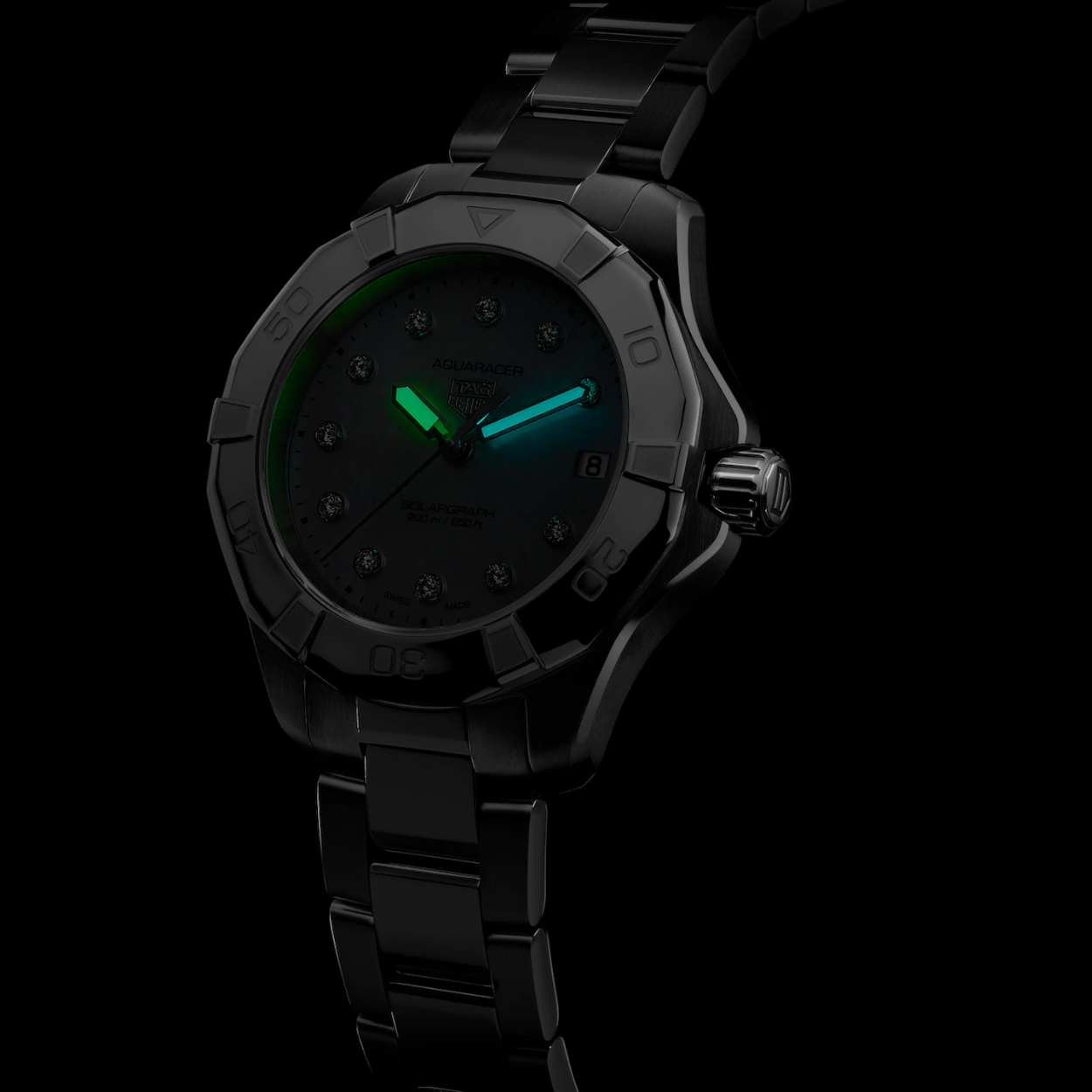 TAG Heuer Aquaracer Professional 200 Solargraph