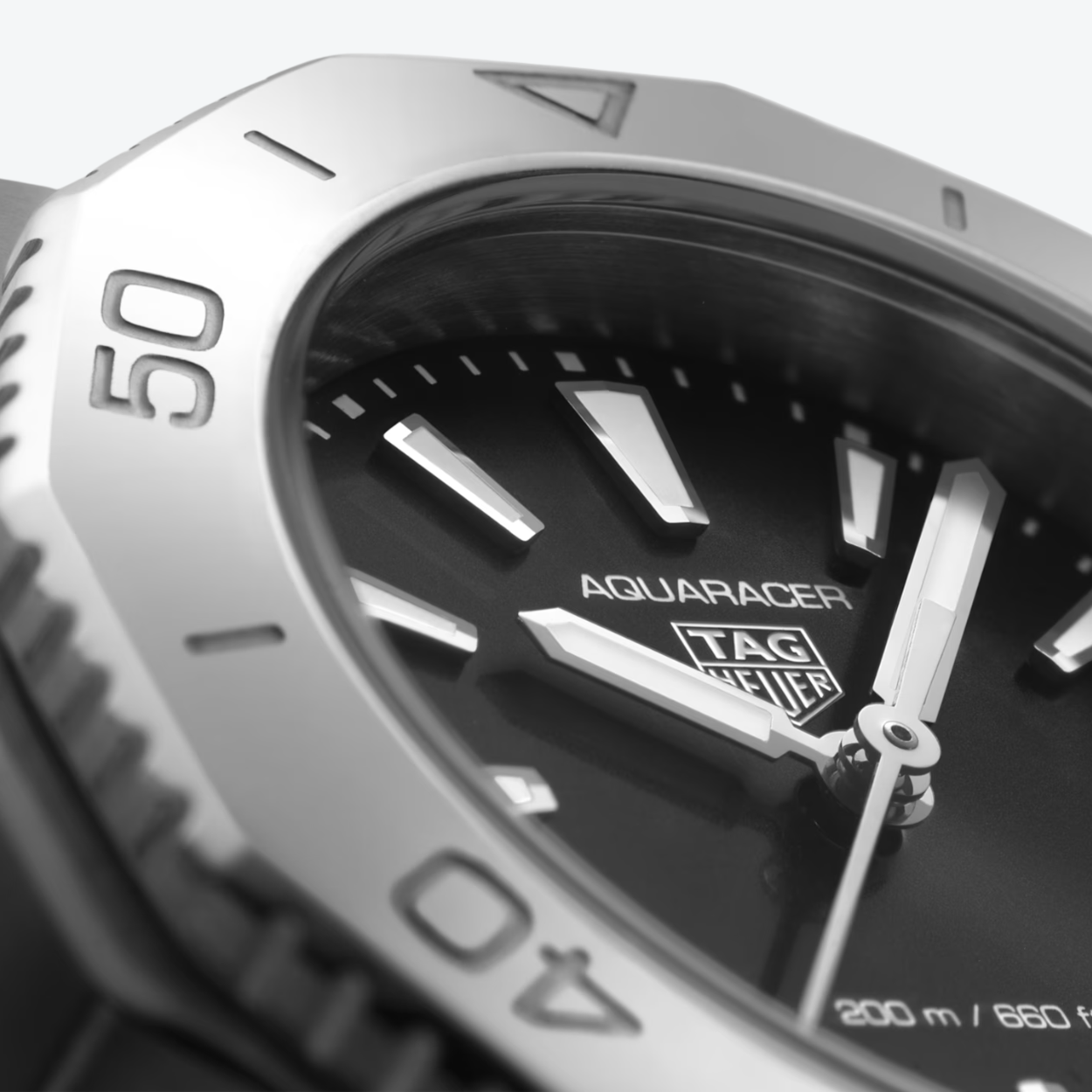 TAG Heuer Aquaracer Professional 200