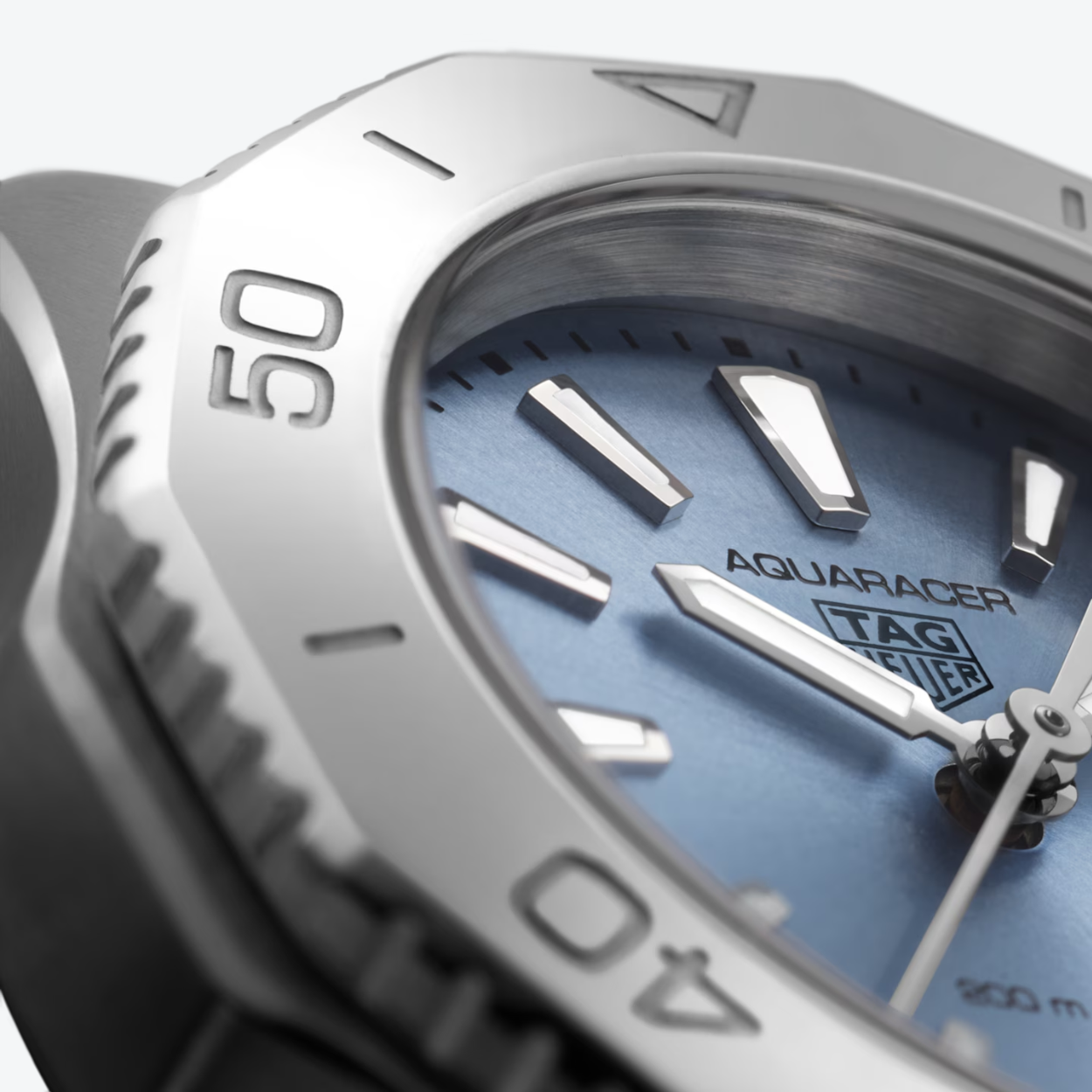TAG Heuer Aquaracer Professional 200