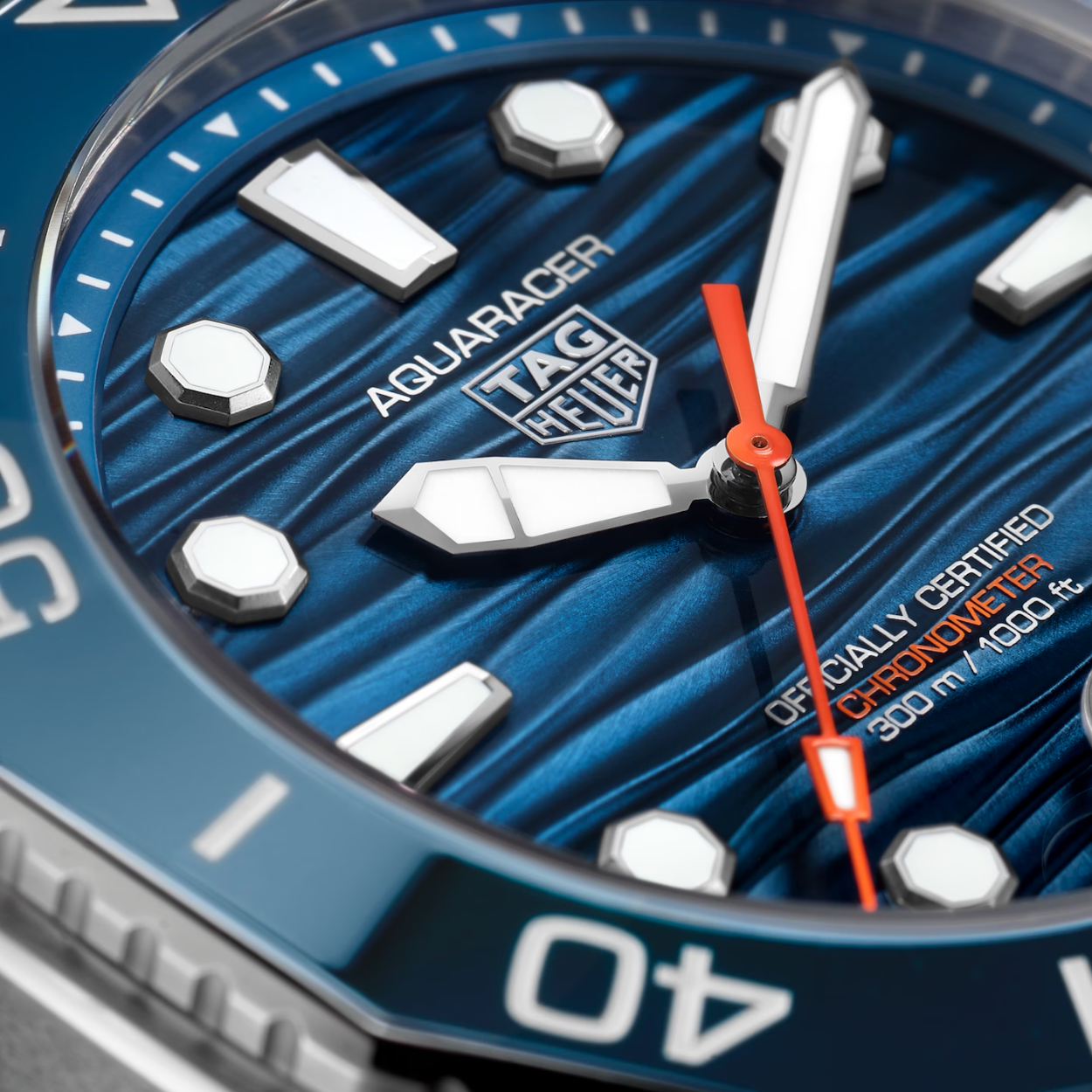 TAG Heuer Aquaracer Professional 300 Date