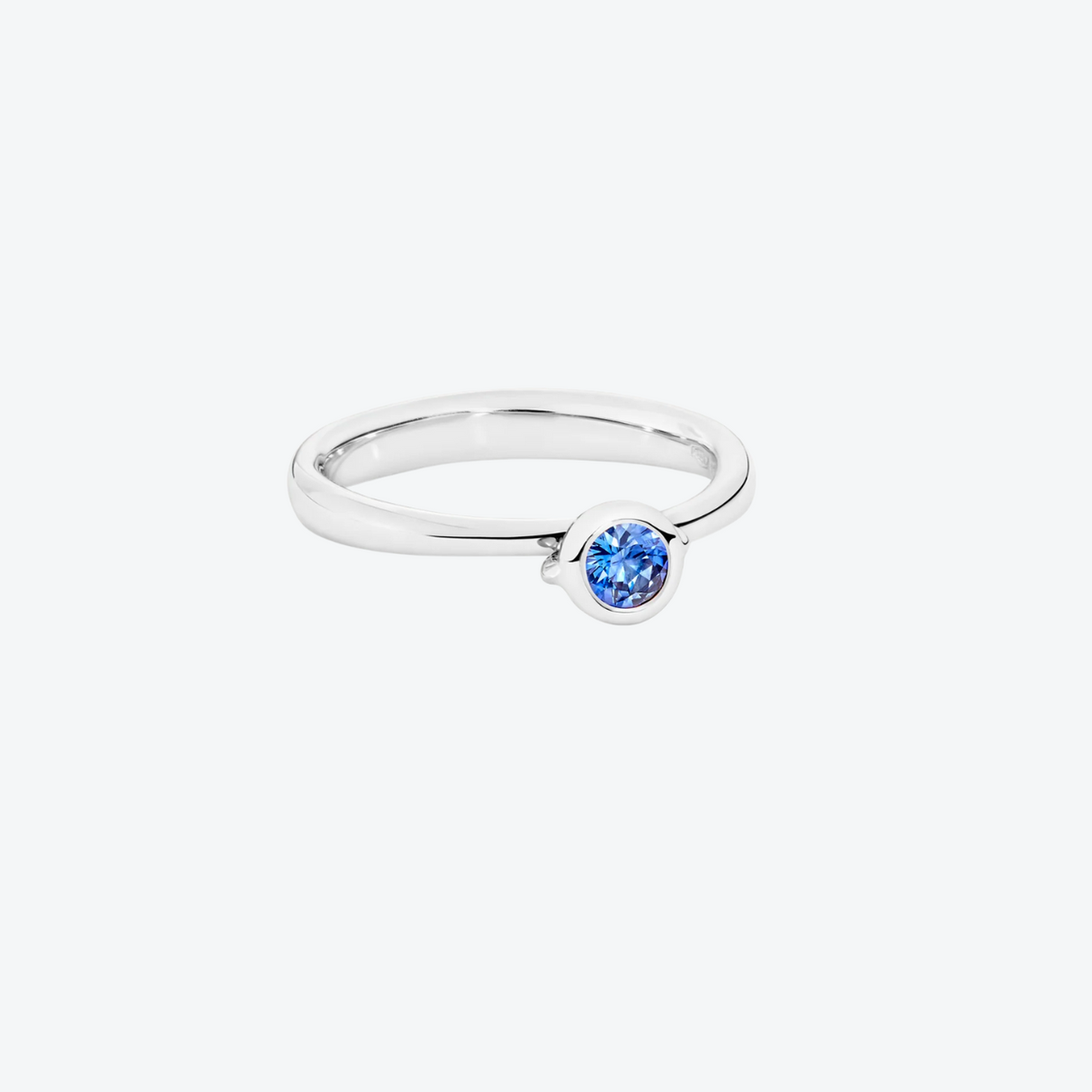 Tamara Comolli Bouton ring