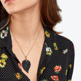 Tamara Comolli India hanger