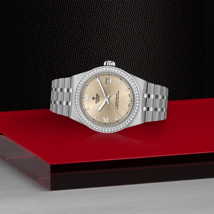 Tudor Royal