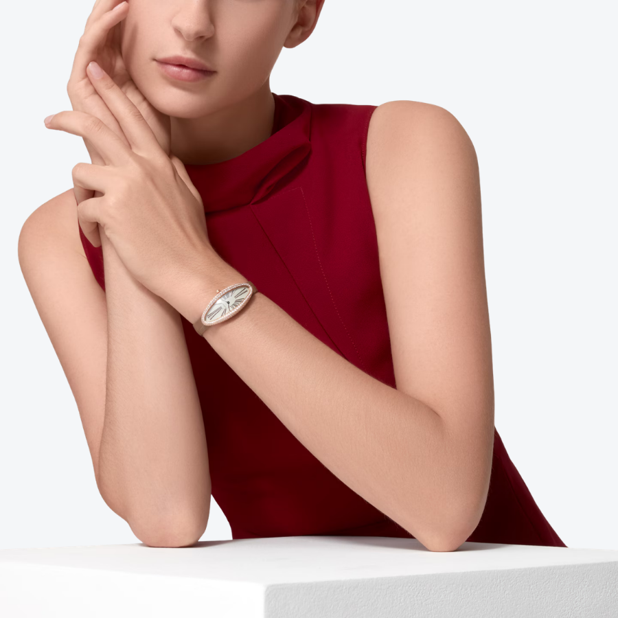 Cartier Baignoire Allongée Medium